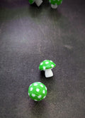 3D Mushrooms Green and White - Small